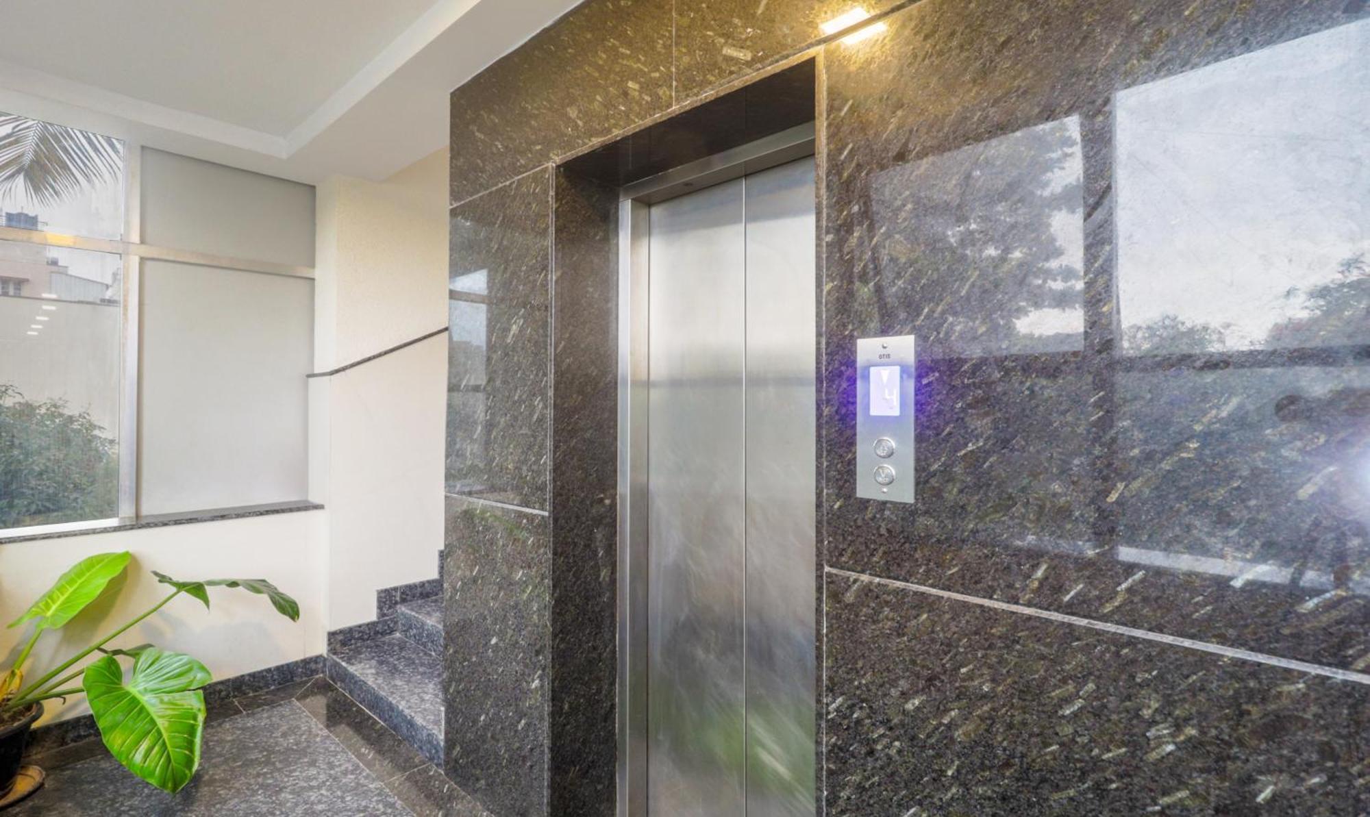 Treebo Anjani Fortune Suites Μπανγκαλόρ Εξωτερικό φωτογραφία